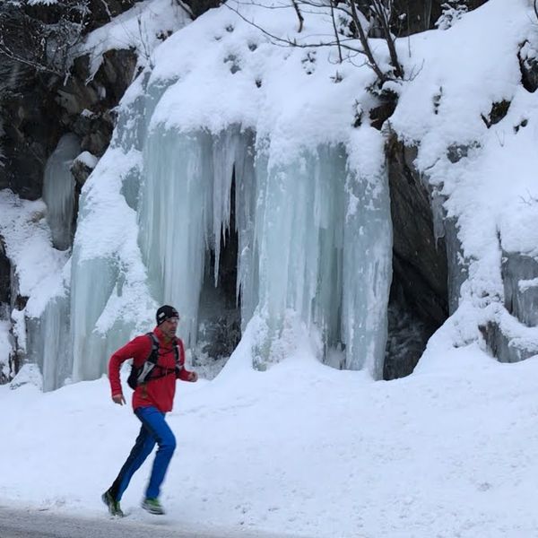 Was macht ein Ultra-Läufer im tiefsten Winter, wenn alle Berge verschneit sind? Richtig, er läuft trotzdem. Über verschneite Straßen und Skipisten ging es daher im Winter 2018 über eine Ultra-Distanz bis hoch auf den Kaunertaler Gletscher.